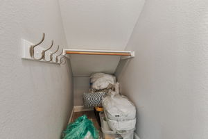  Photo 37