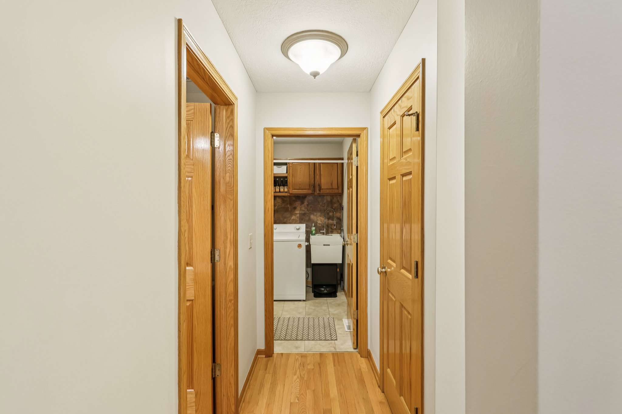 Devonwood Dr-S1107-029.jpg