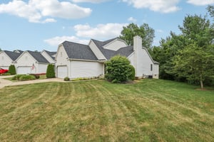 Devonwood Dr-S1107-006.jpg