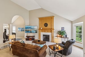 Devonwood Dr-S1107-009.jpg
