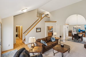 Devonwood Dr-S1107-011.jpg