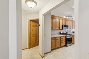 Devonwood Dr-S1107-021.jpg