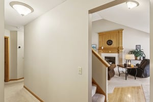 Devonwood Dr-S1107-028.jpg