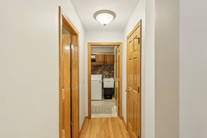 Devonwood Dr-S1107-029.jpg
