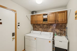 Devonwood Dr-S1107-032.jpg