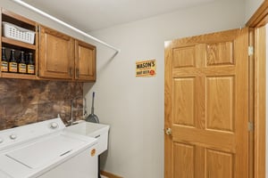 Devonwood Dr-S1107-033.jpg