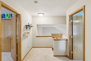 Devonwood Dr-S1107-042.jpg