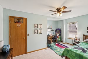 Devonwood Dr-S1107-043.jpg