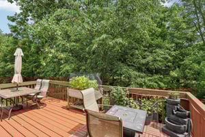 Devonwood Dr-S1107-069.jpg