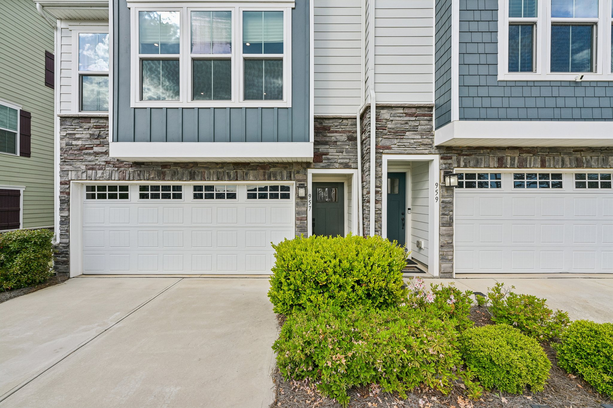 Portrush Ln-S2104-005.jpg