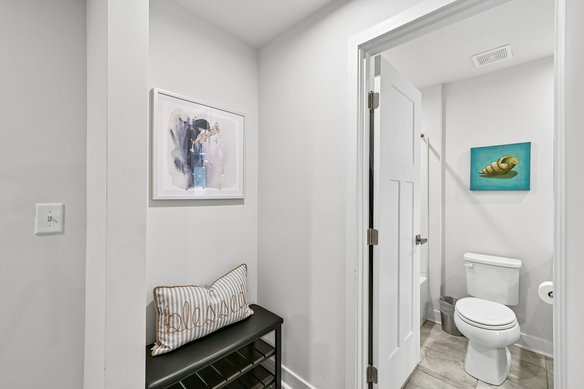 Portrush Ln-S2104-024.jpg