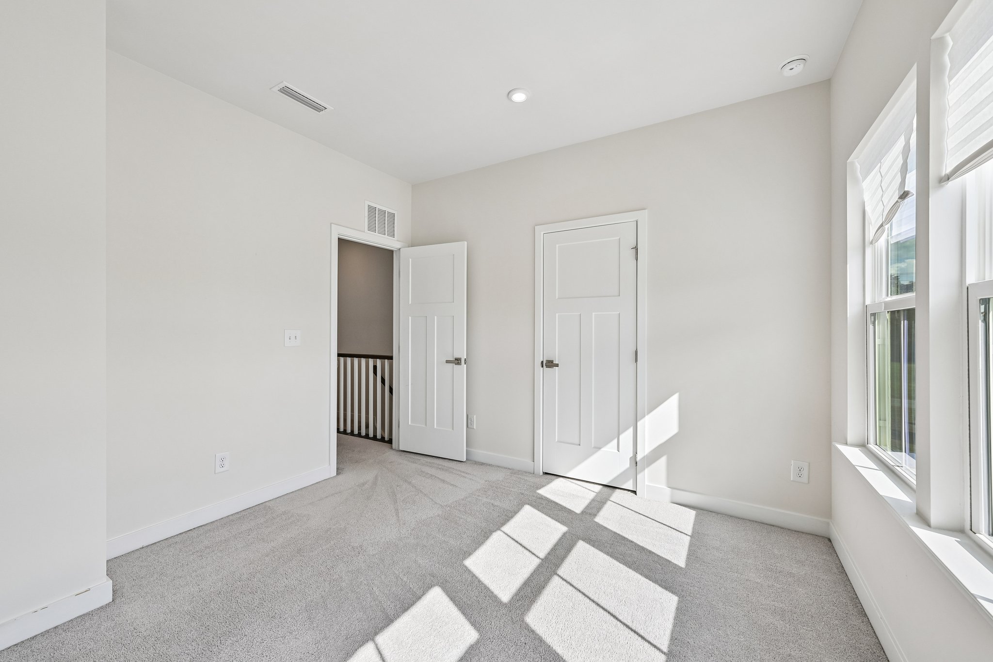 Portrush Ln-S2104-026.jpg