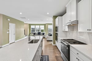 Portrush Ln-S2104-013.jpg