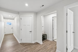 Portrush Ln-S2104-018.jpg