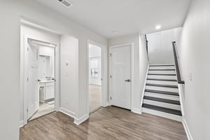 Portrush Ln-S2104-019.jpg