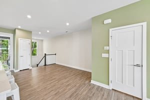 Portrush Ln-S2104-042.jpg