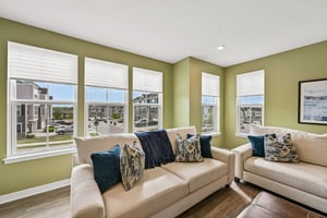 Portrush Ln-S2104-044.jpg