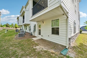 Portrush Ln-S2104-048.jpg