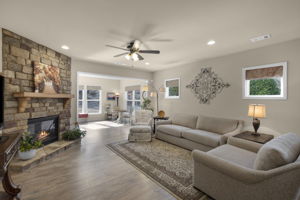 957 Winsland Pass, Kennesaw, GA 30144, USA Photo 8