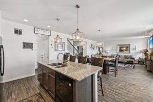 Fairway Glen Dr-1106-019.jpg