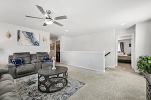 Fairway Glen Dr-1106-025.jpg