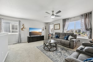 Fairway Glen Dr-1106-026.jpg