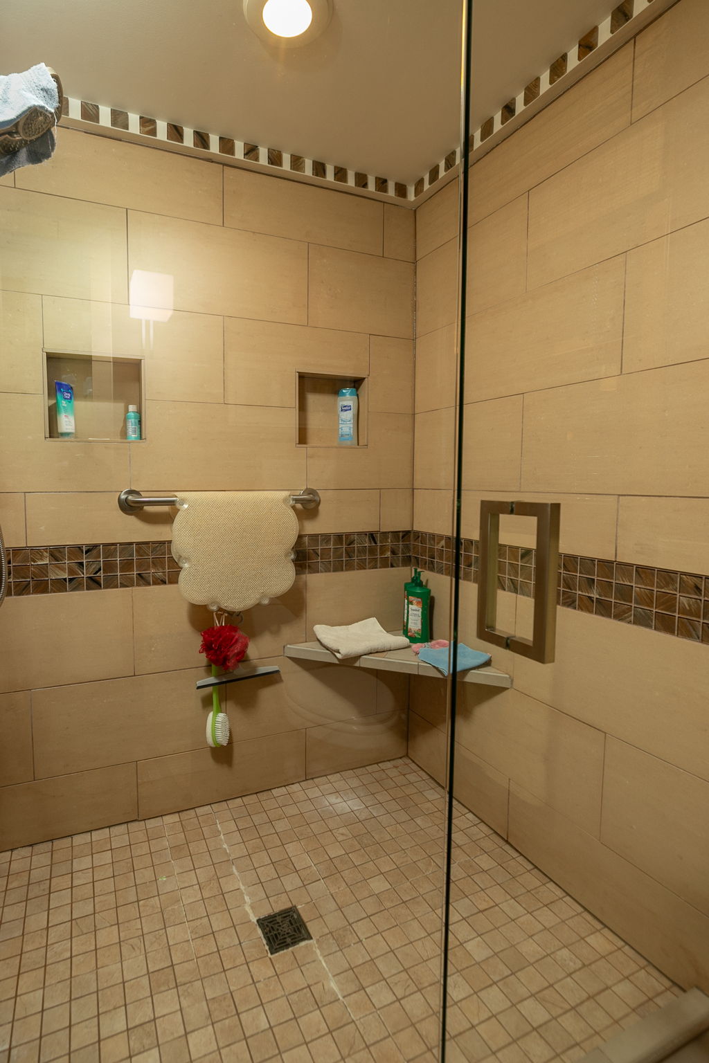 24-Bathroom