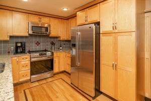 11-Kitchen