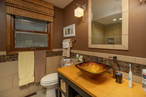 23-Bathroom