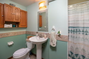33-Bathroom