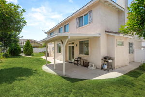 958 Catalano Court-35