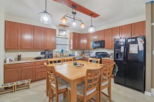 Denton Ct-S0107-012.jpg