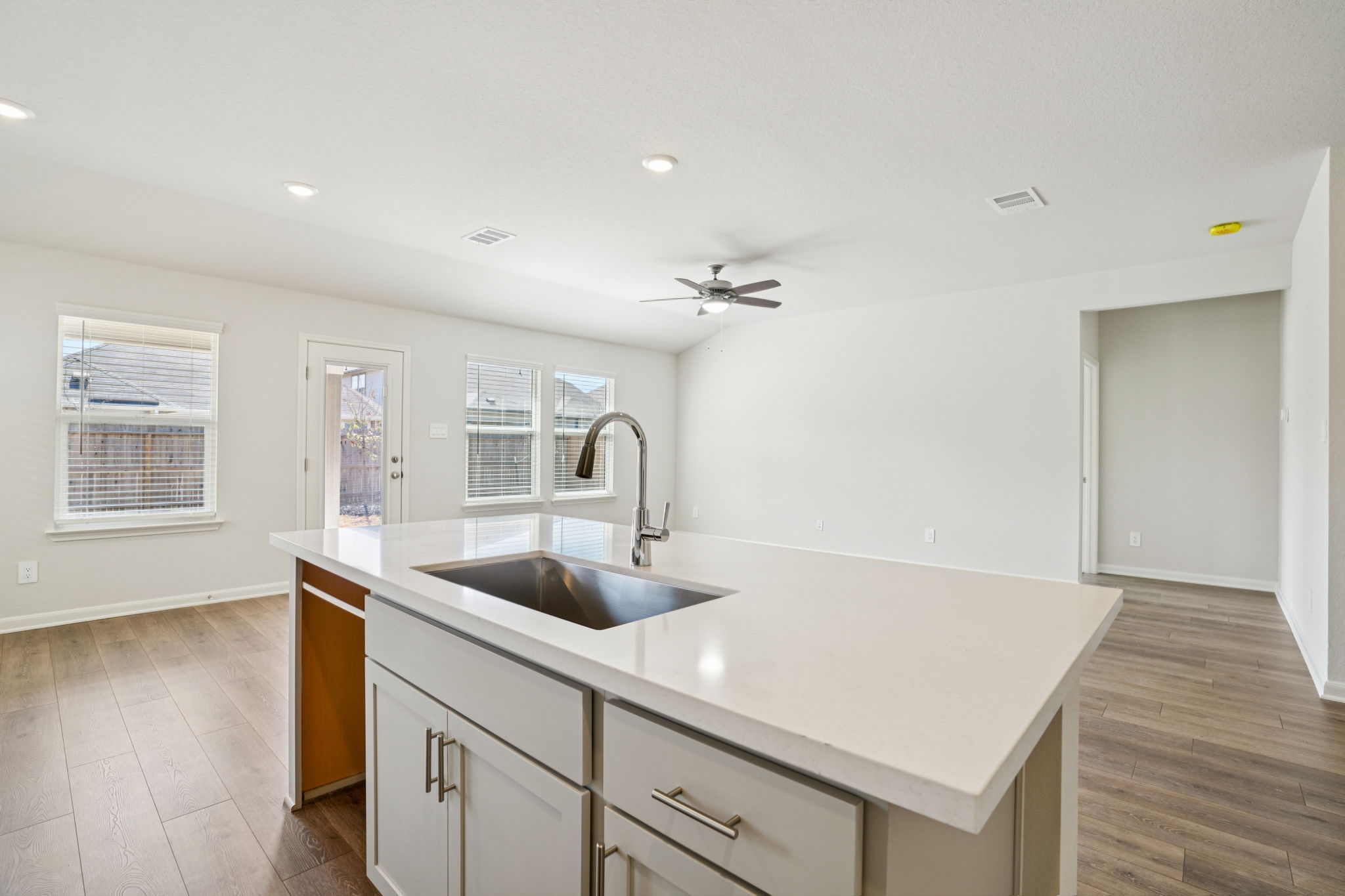 San Antonio - Estancia Ranch - 958 Earp Blvd Timberwood Park TX 78260 - 014