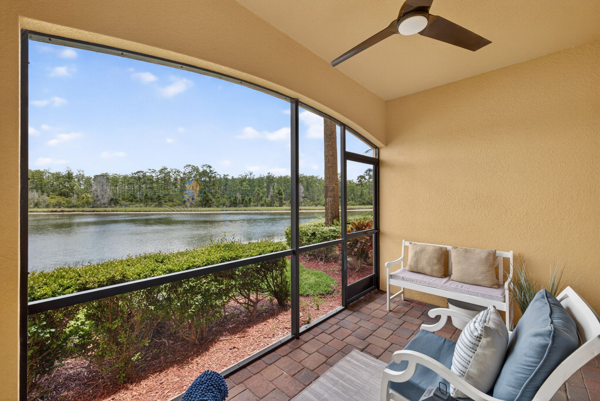 20-Lanai 2 of 2