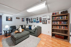  Photo 31
