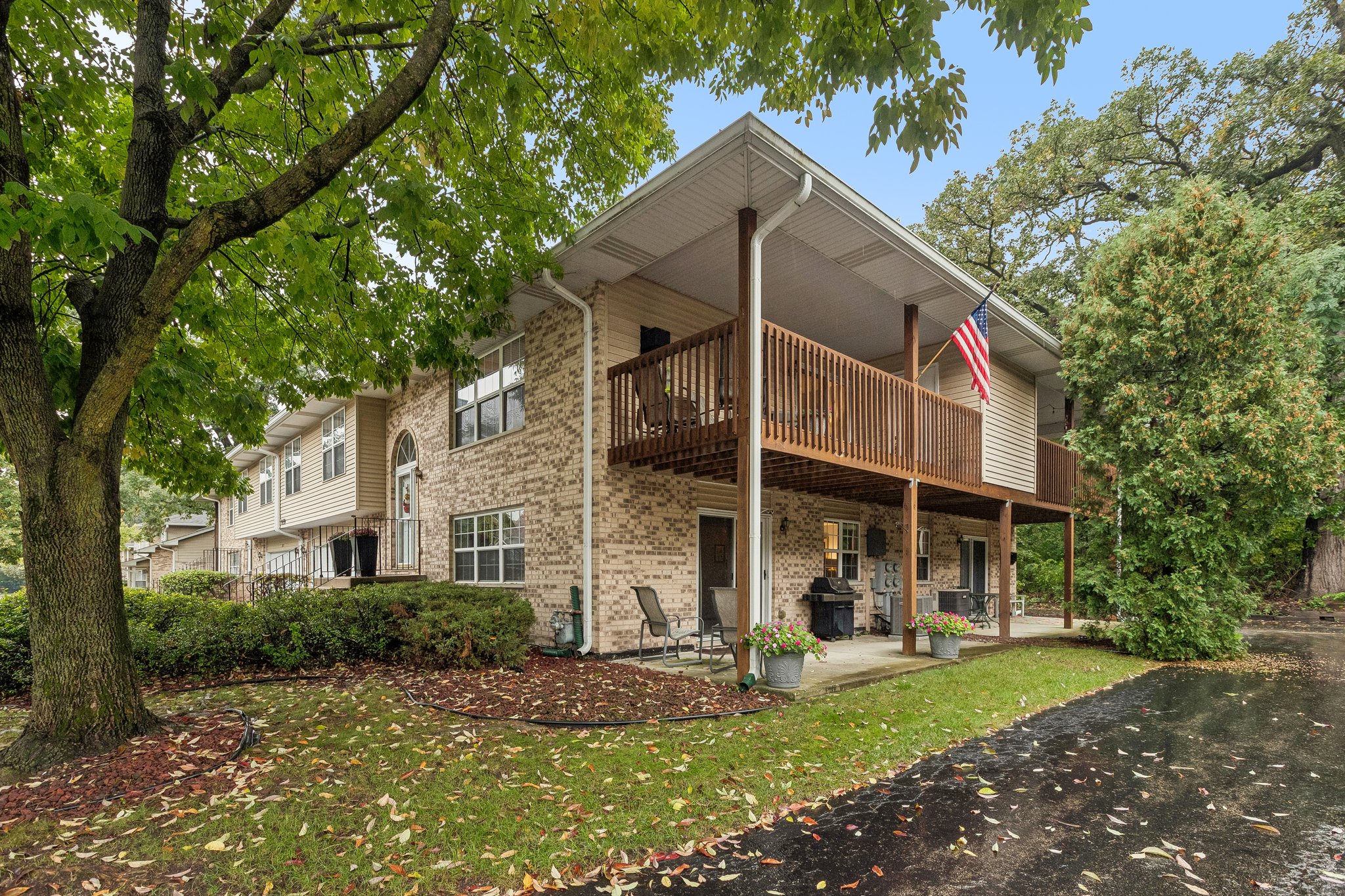 Elderberry Cir 107-S0110-032.jpg