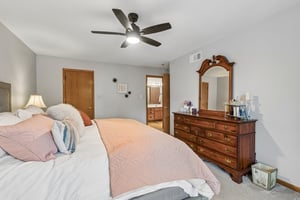 Elderberry Cir 107-S0110-019.jpg