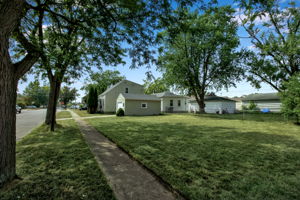  Photo 25