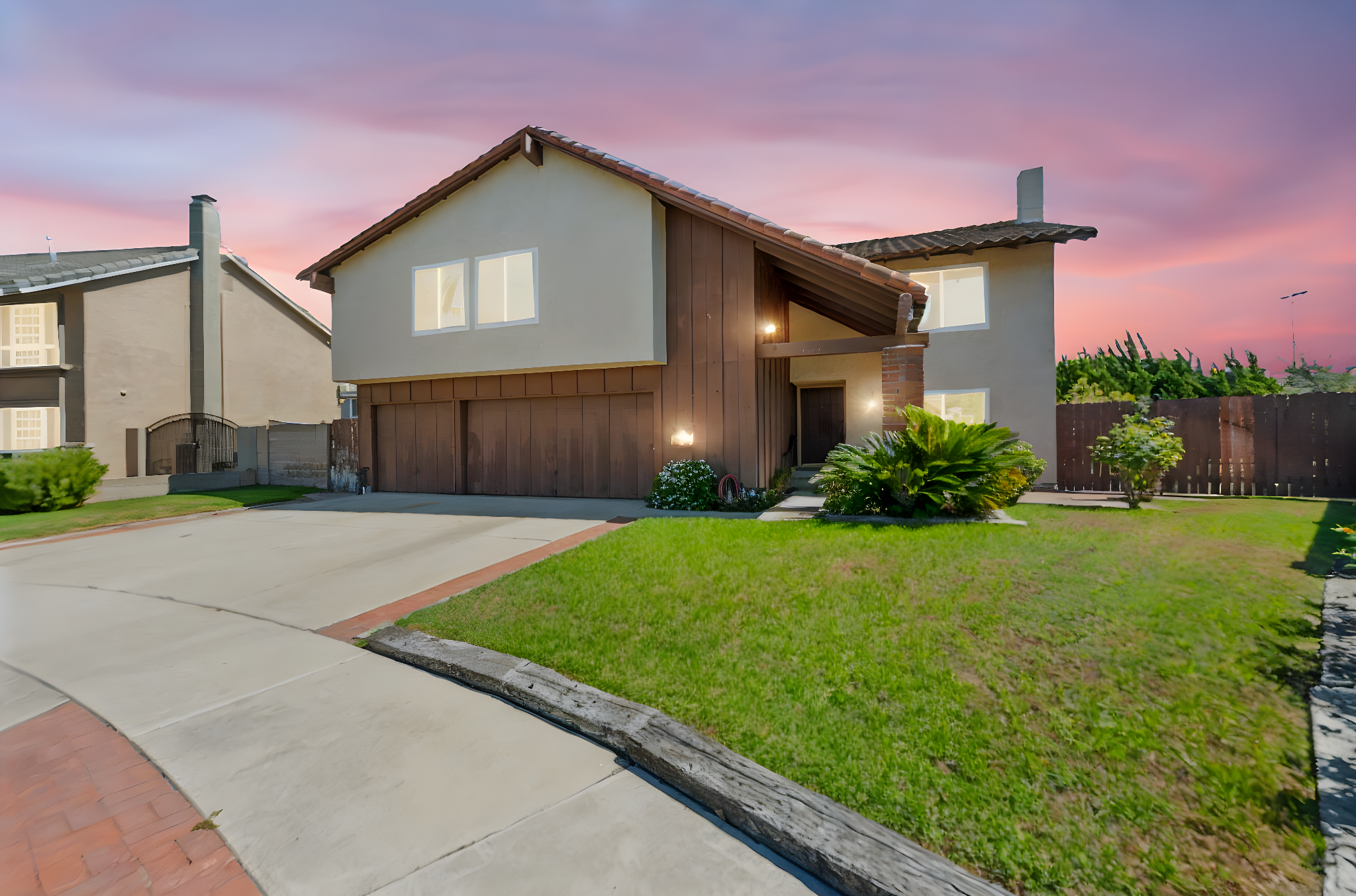 2-9592 Sonwell Pl day to dusk.jpeg