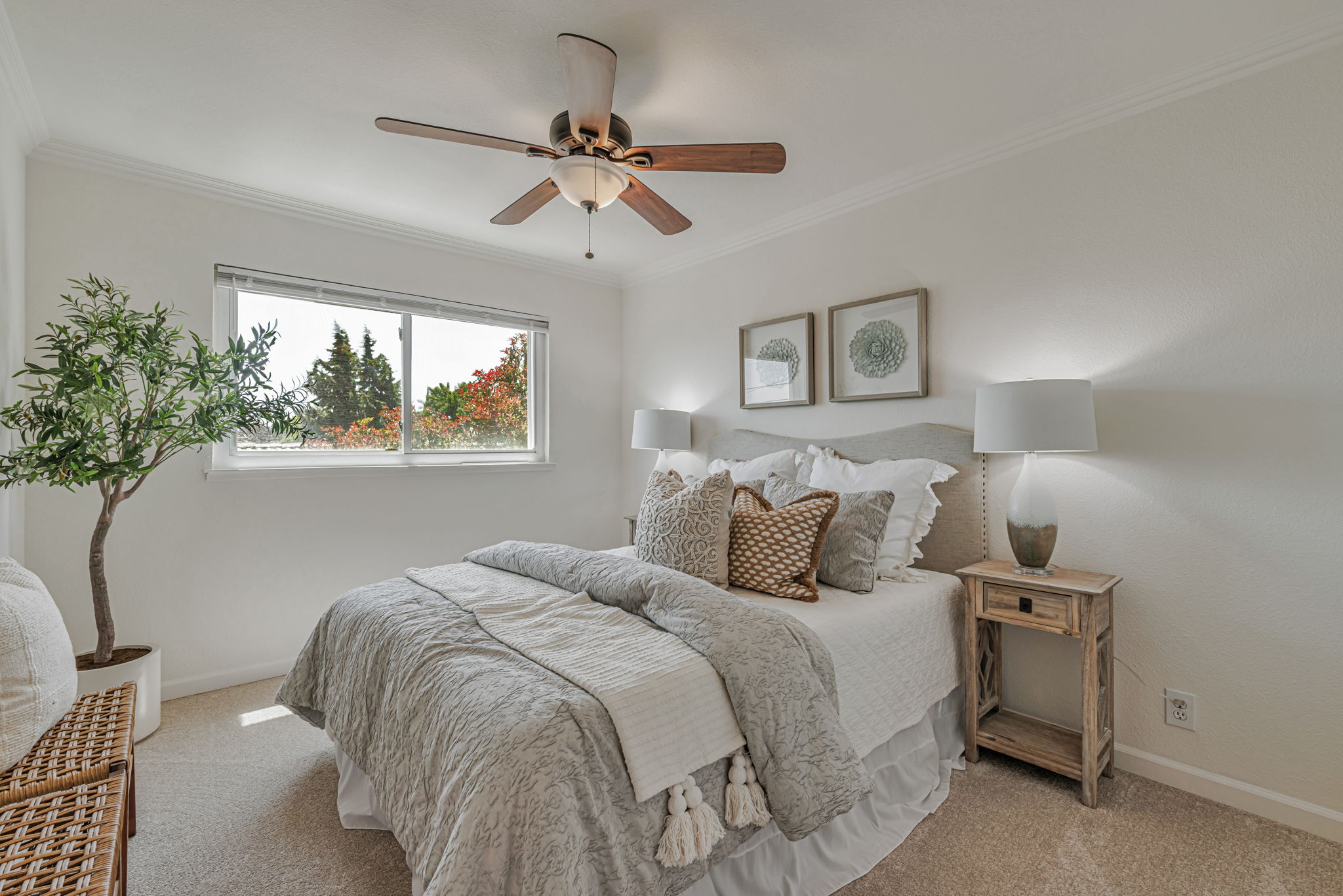 034_9597 Davona Dr