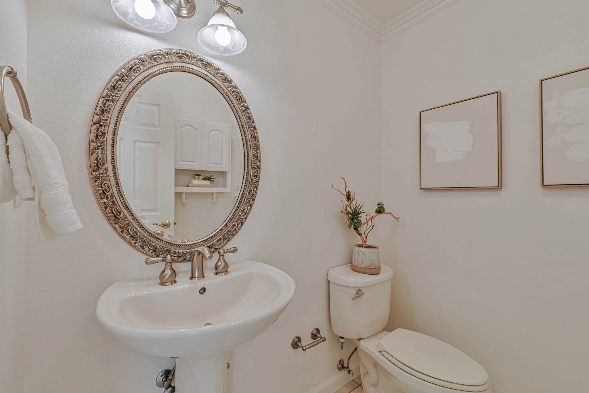 039_9597 Davona Dr