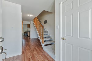 005_9597 Davona Dr