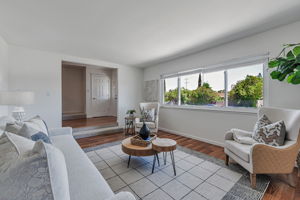 009_9597 Davona Dr