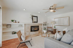 013_9597 Davona Dr
