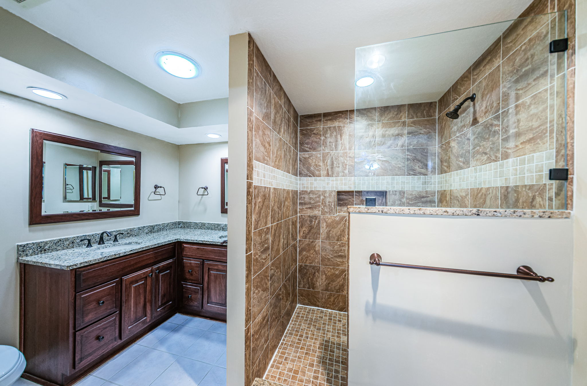 Primary Bathroom 1a