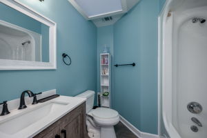  Photo 45