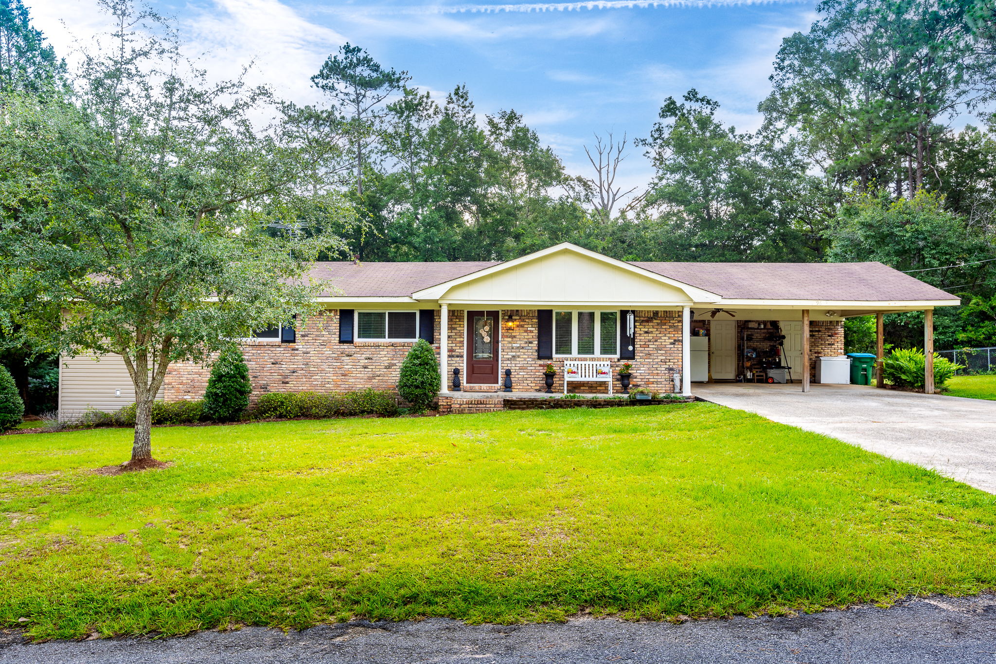 96 Ridgecrest St, Lucedale, MS 39452 GHub Real Estate Photography