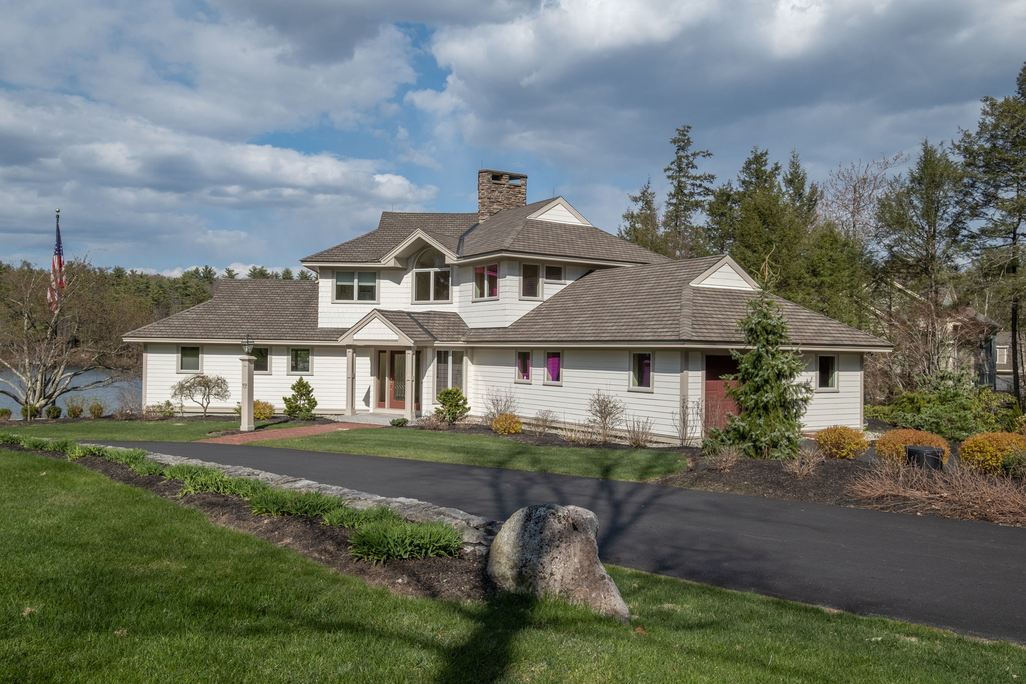  99 Springfield Point Rd, Wolfeboro, NH 03894, US
