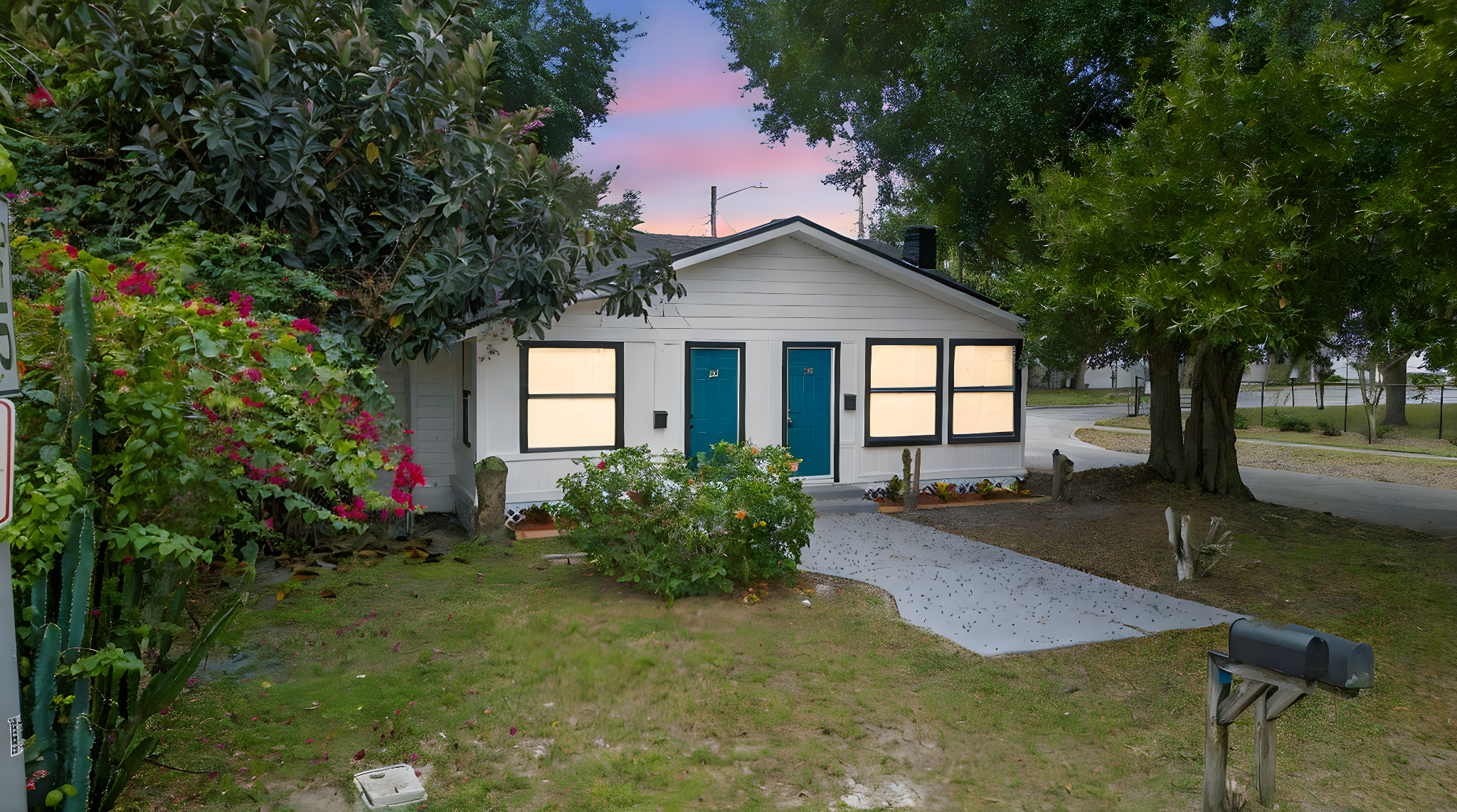 96 W Esther St-2 day to dusk.jpeg