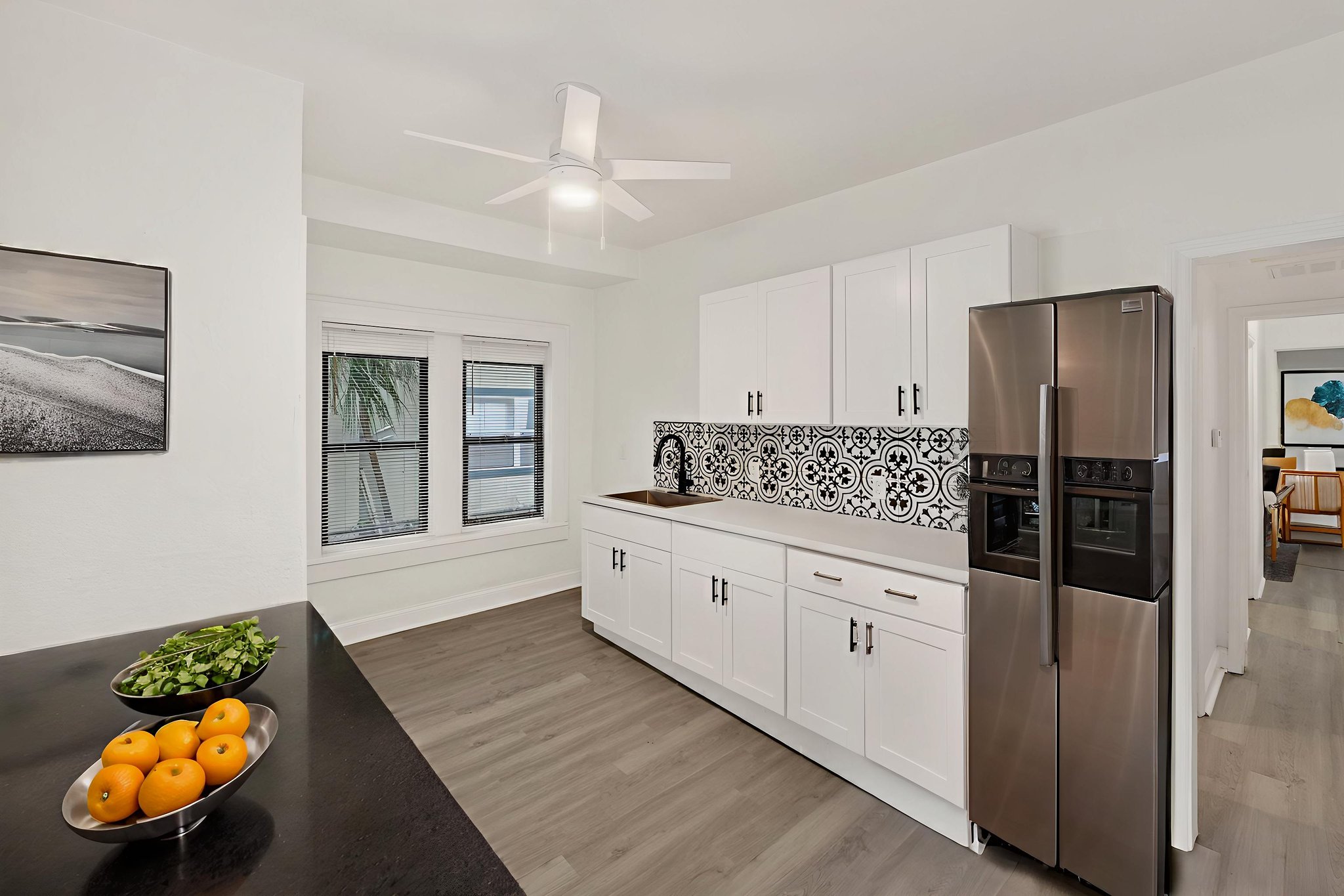 96 W Esther St-13 virtually staged.jpeg